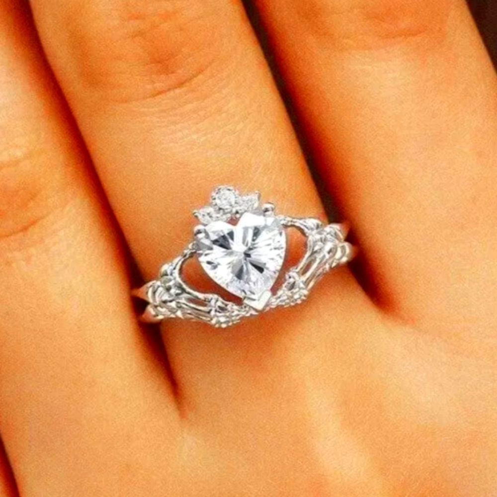 Skeleton Hands Princess Cut Crown SS Sterling Silver Ring Size 8